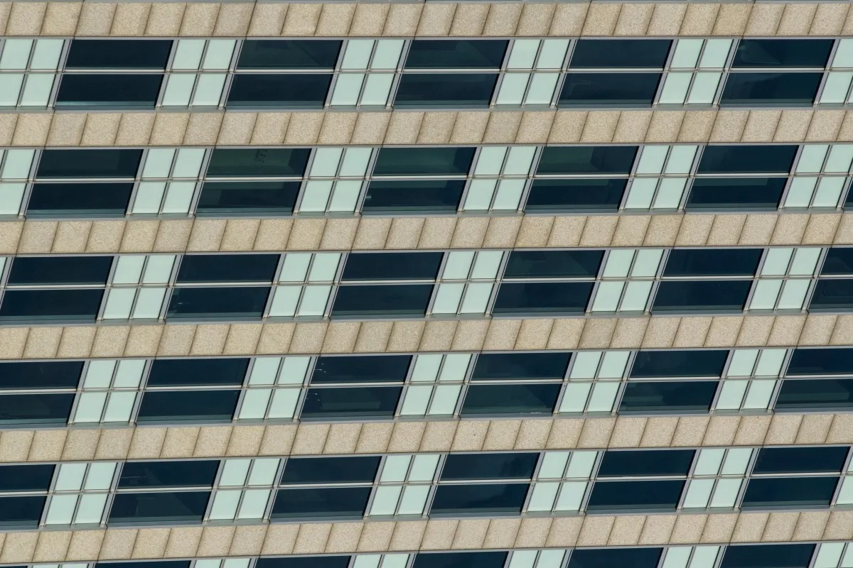 Repeating rows of rectangular office windows